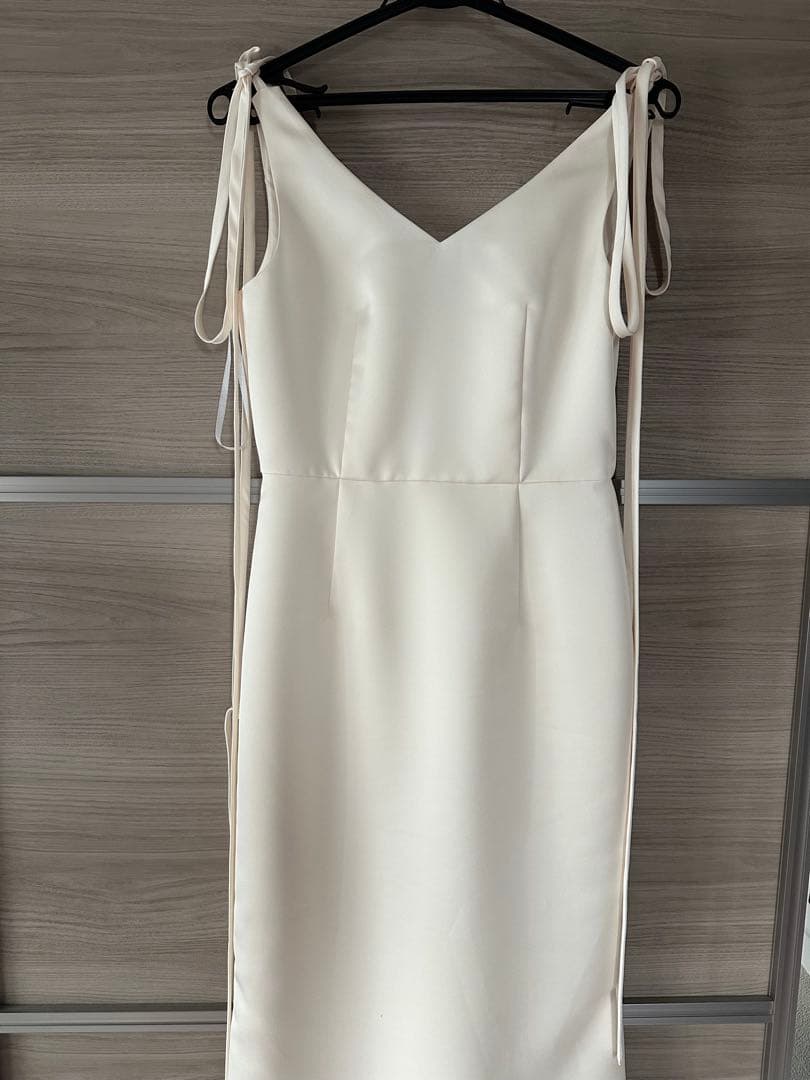 kaene サテンリボンドレス　オフホワイト