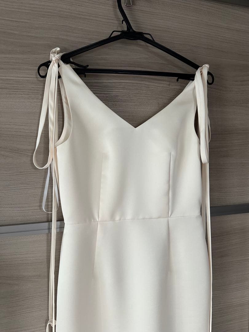 kaene サテンリボンドレス　オフホワイト