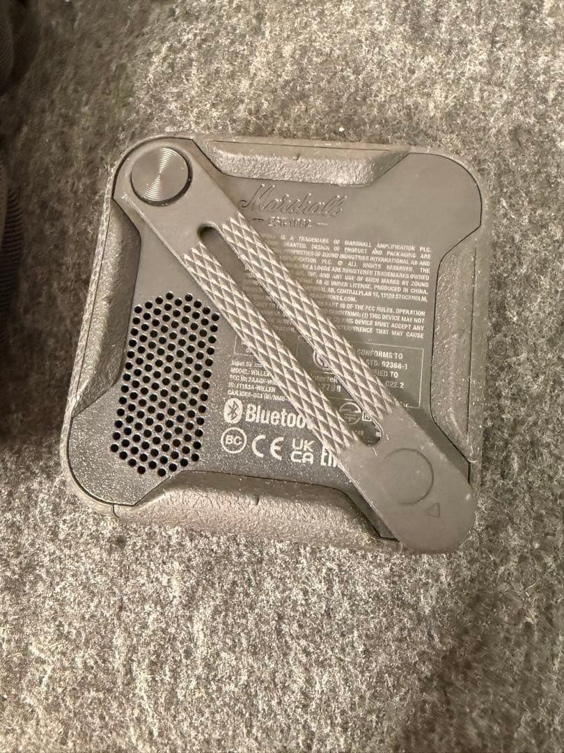 Marshall Willen ワイヤレスポータブル防水スピーカー　ケース付き