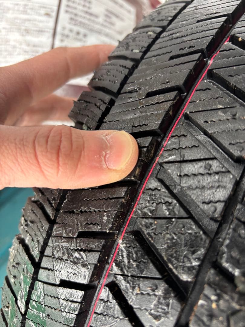 スタッドレスタイヤBSVRX3 ホイール付き4本サイズ155/65/13