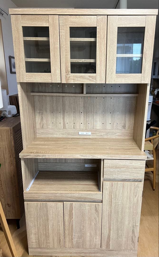 【最終値下げ】LOWYA 食器棚