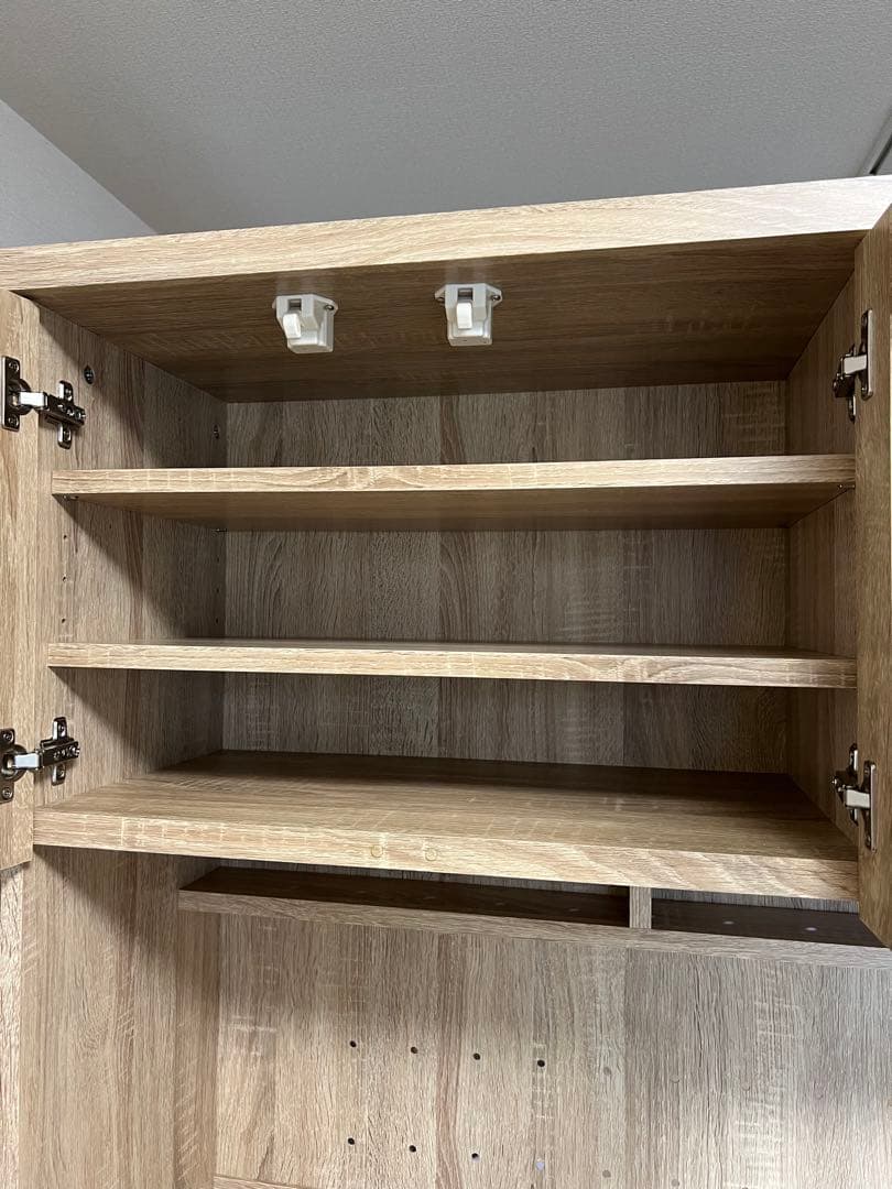 【最終値下げ】LOWYA 食器棚