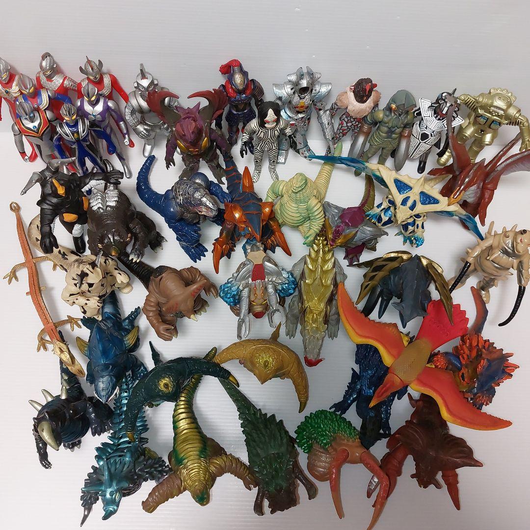 ウルトラマン　怪獣シリーズ　旧ウルトラ怪獣　まとめ売り43体！　　当時物ソフビ