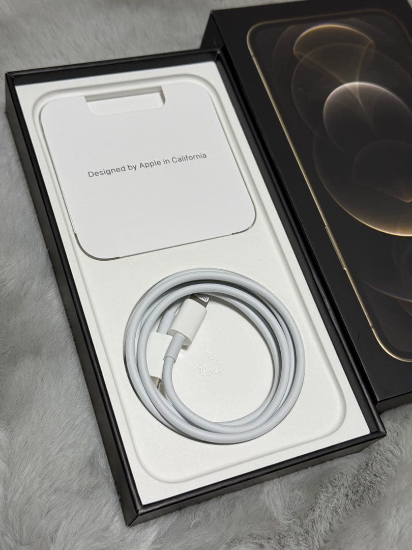 Apple iPhone 12Pro ゴールド256GB SIMフリー