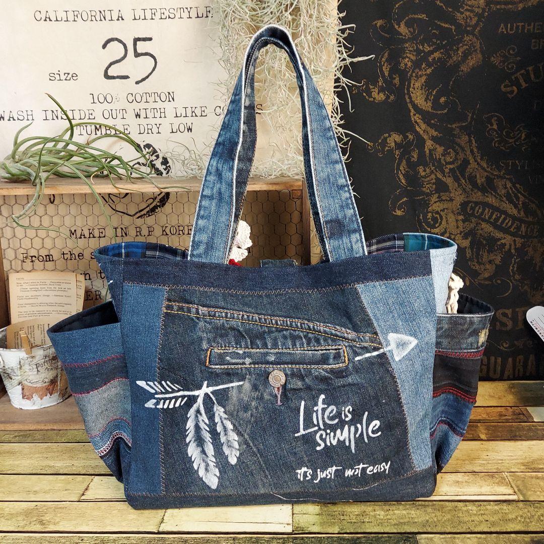 【ぽこぽん】大きな刺繍デニムバック　No.637　デニムリメイク