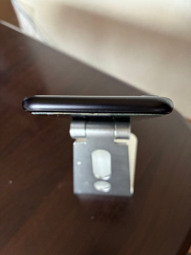 Apple iPhone SE 第二世代 ブラック 64GB