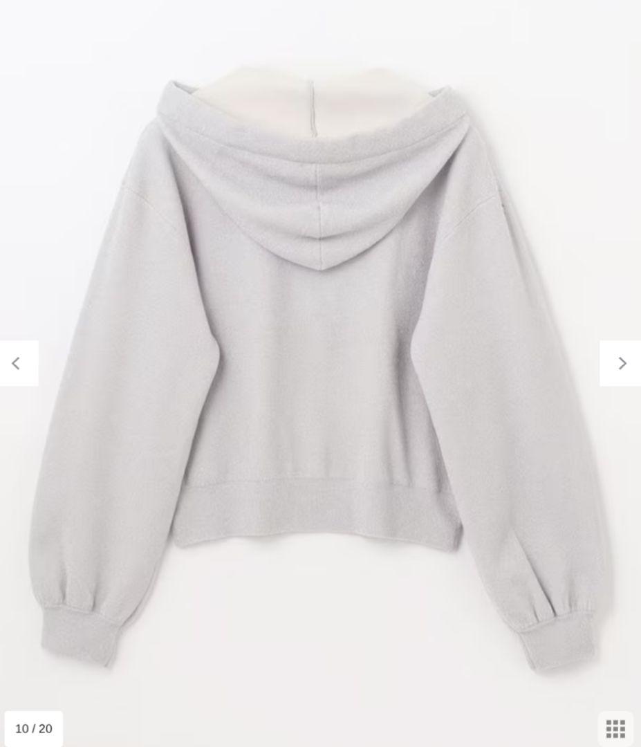 グレースコンチネンタル　ラメニットパーカー