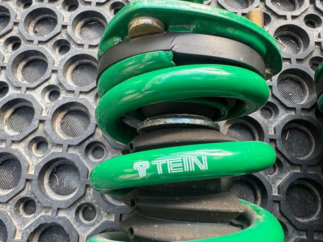 21クラウン　AWS-210 TEIN Flex AVS車高調