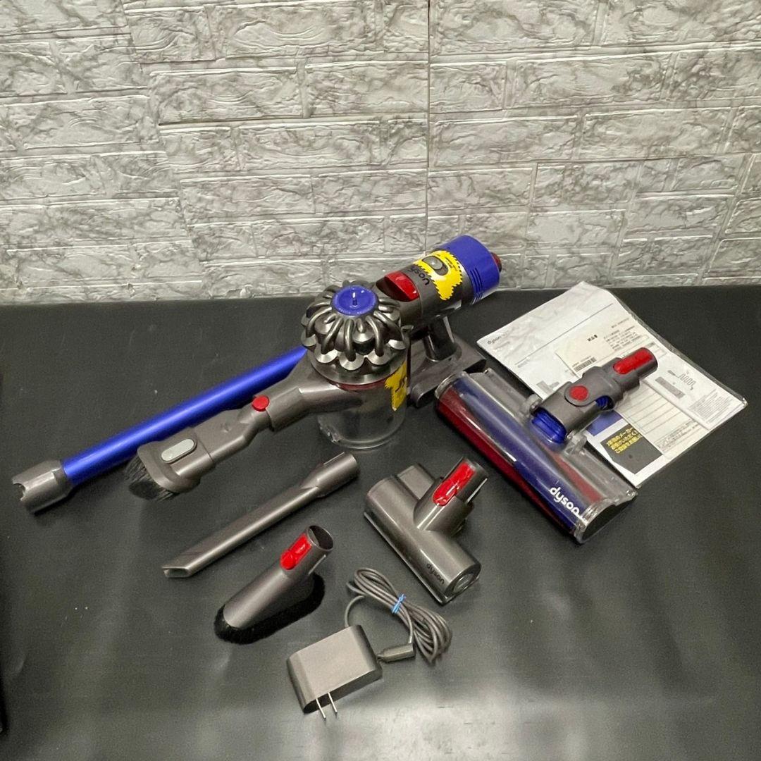 642Dyson V7 コードレススティッククリーナー fluffy 送料無料