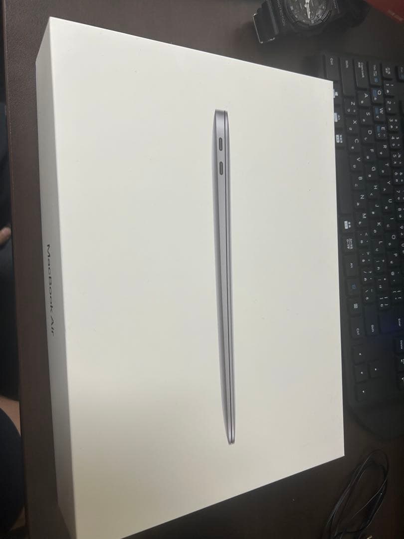 Apple MacBook Air M1 2020 本体