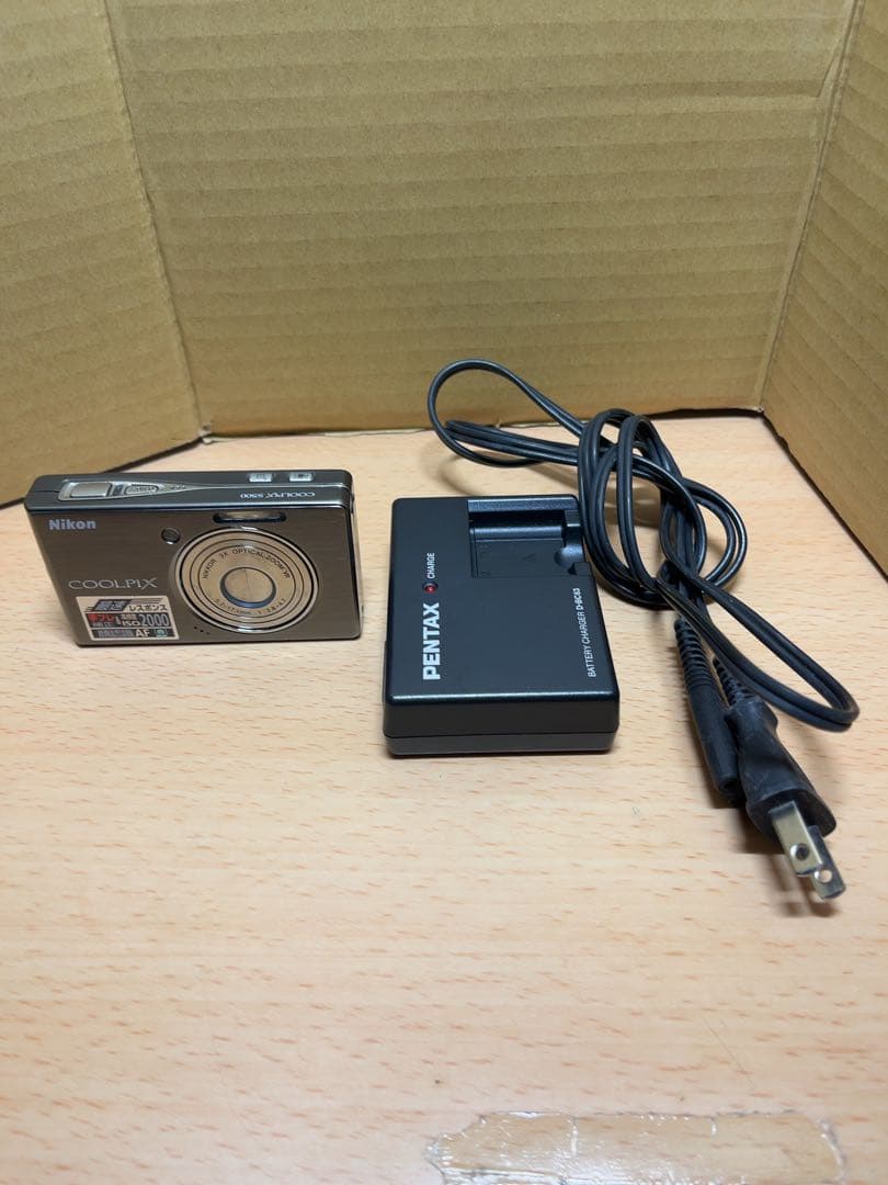 Nikon COOLPIX S500 コンパクトデジタルカメラ