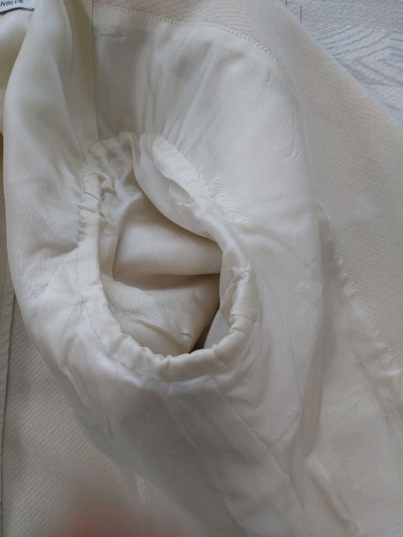 madisonblue マディソンブルー　ホワイト　コンパクトジャケット