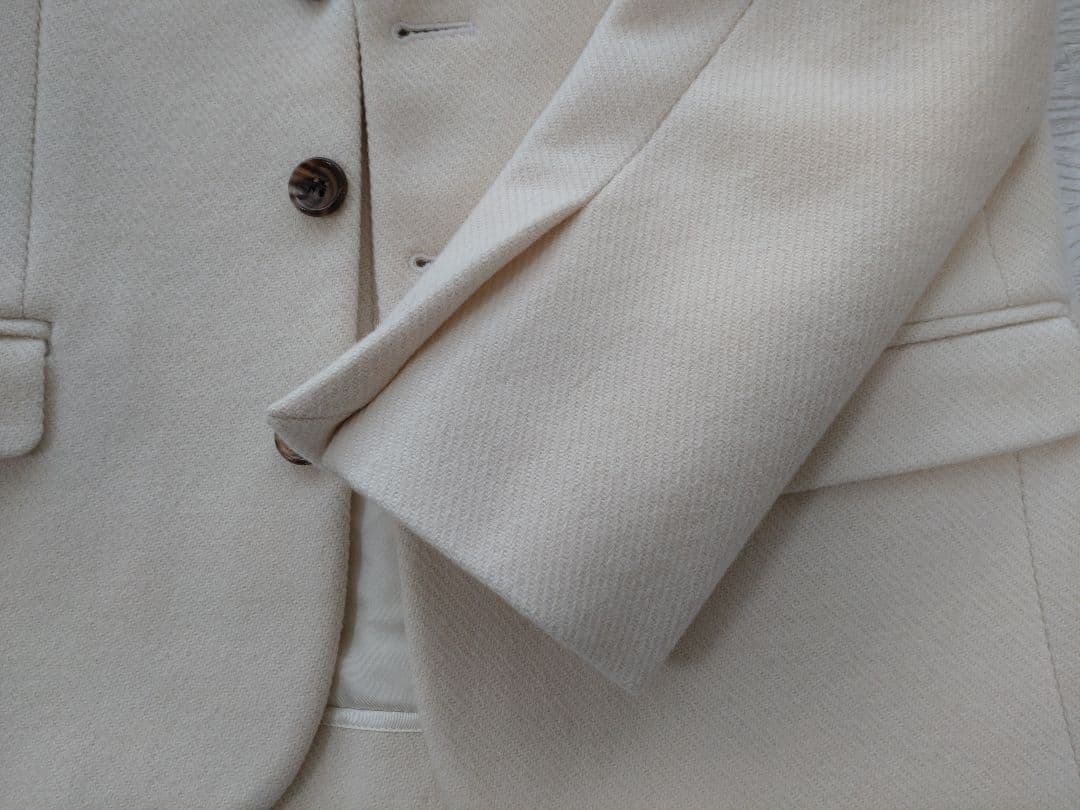 madisonblue マディソンブルー　ホワイト　コンパクトジャケット