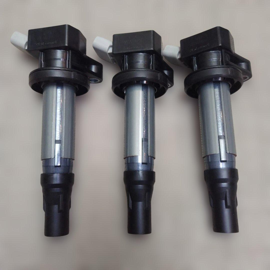 ナ*オ様 ダイハツ ミライース 純正 イグニッションコイル 143078