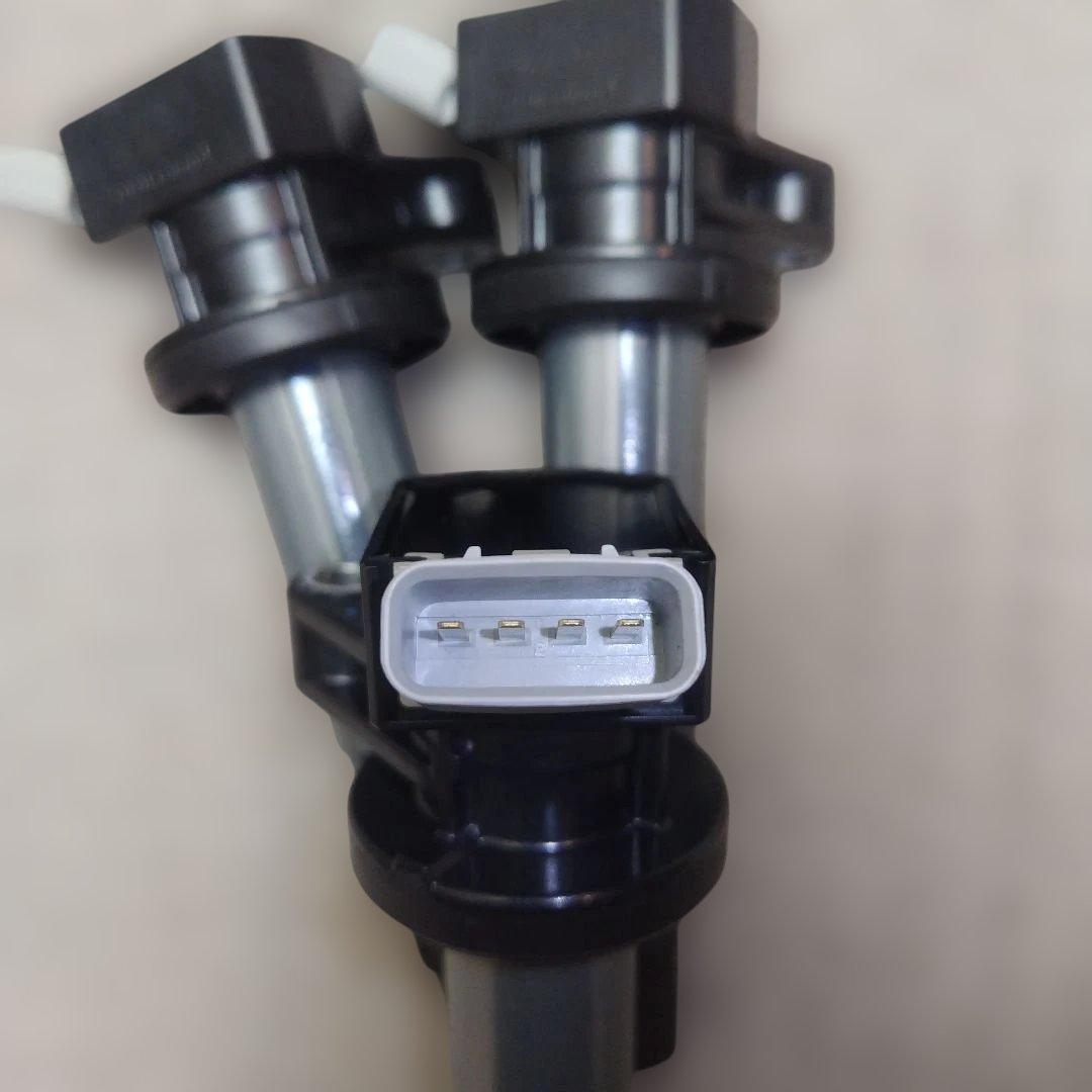 ナ*オ様 ダイハツ ミライース 純正 イグニッションコイル 143078