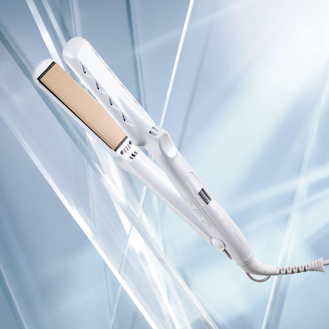 【新品未使用】絹女 ストレートヘアアイロン