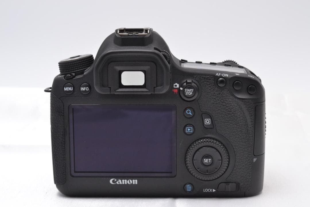 ■ 美品 ■ キャノン　Canon EOS 6D ボディ