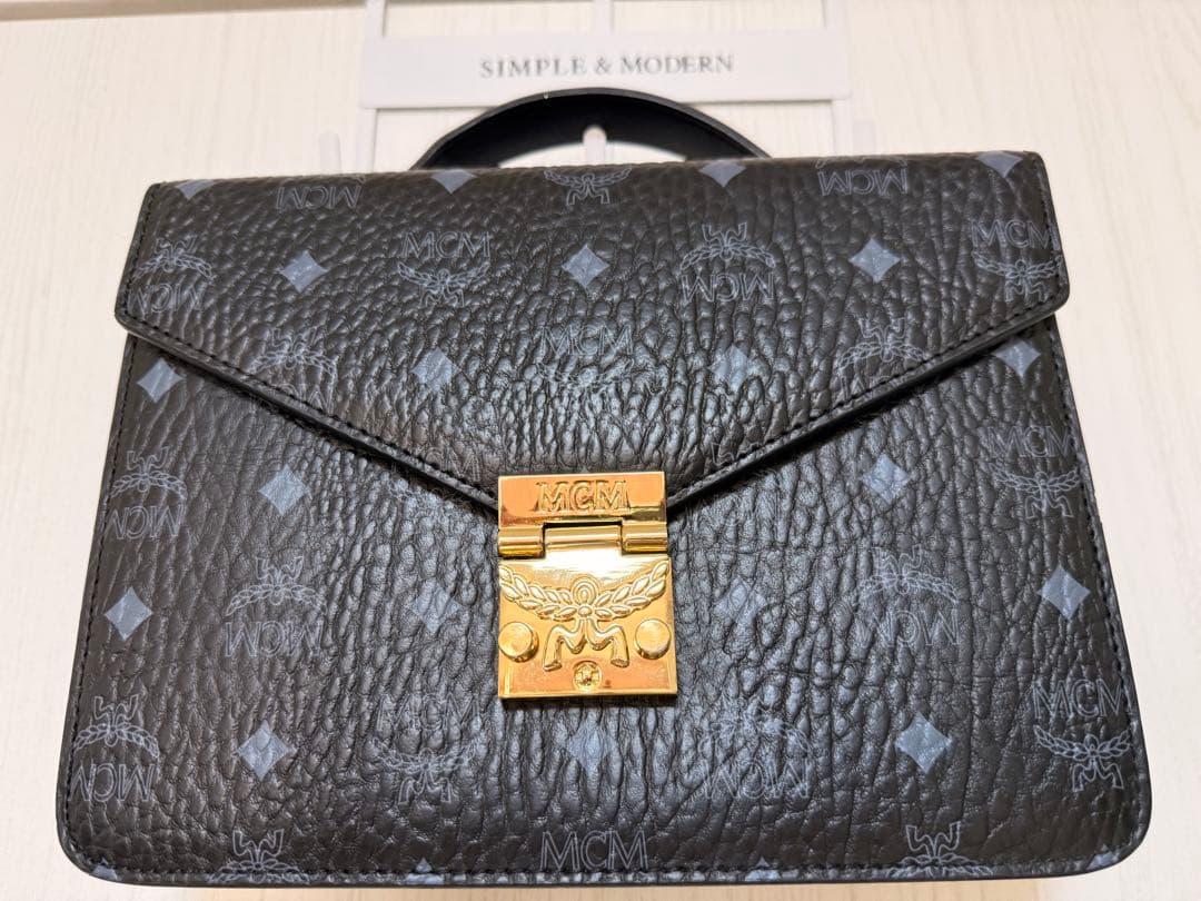 MCM ブラックレザーハンドバック2wayショルダーバッグ