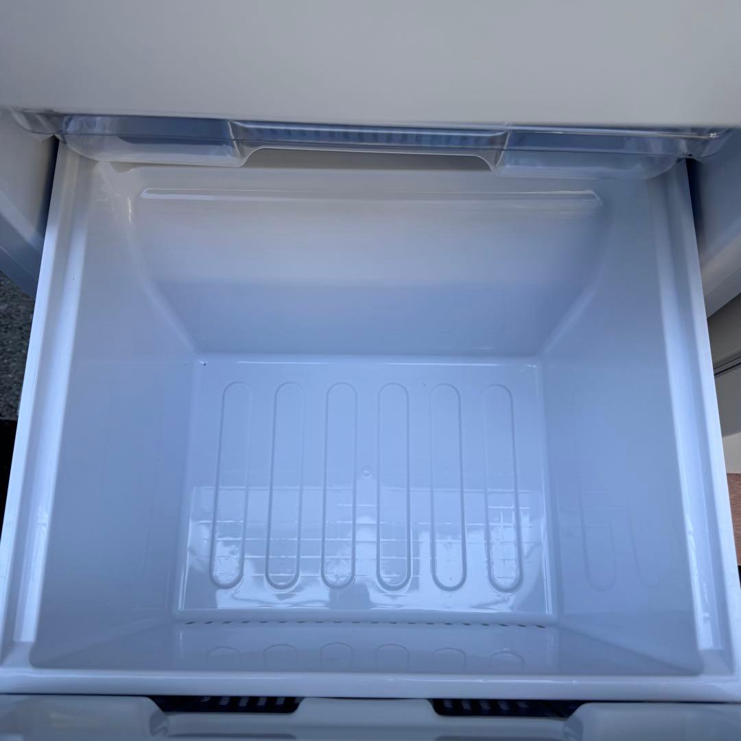 【ナオ】シャープ 冷蔵庫 SJ-D18P-W 179L 2025年製