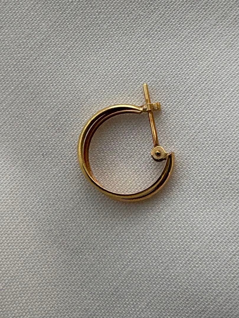 ゴールド ツイストデザイン フープピアス