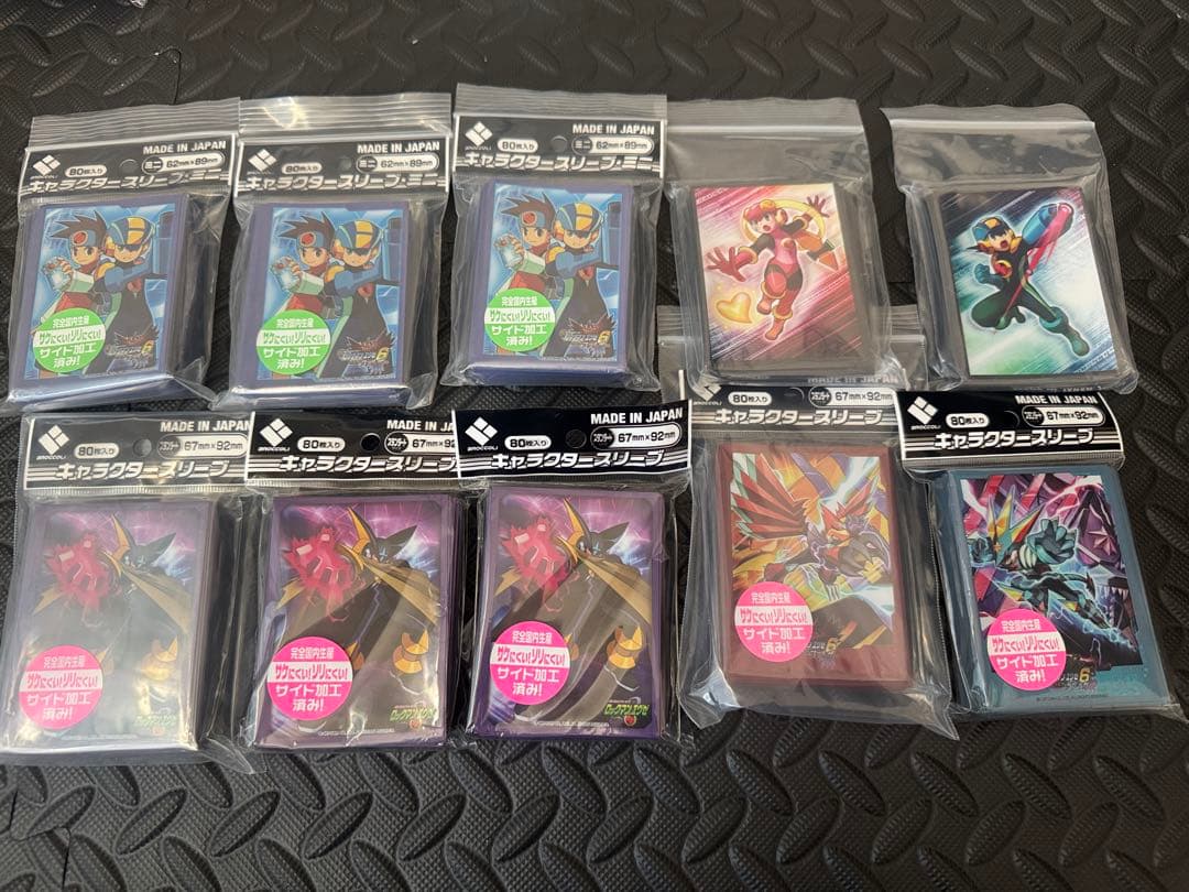 あ*犬様 ロックマン　スリーブ　未開封　引退　ロール　フォルテ　獣化　グレイガ