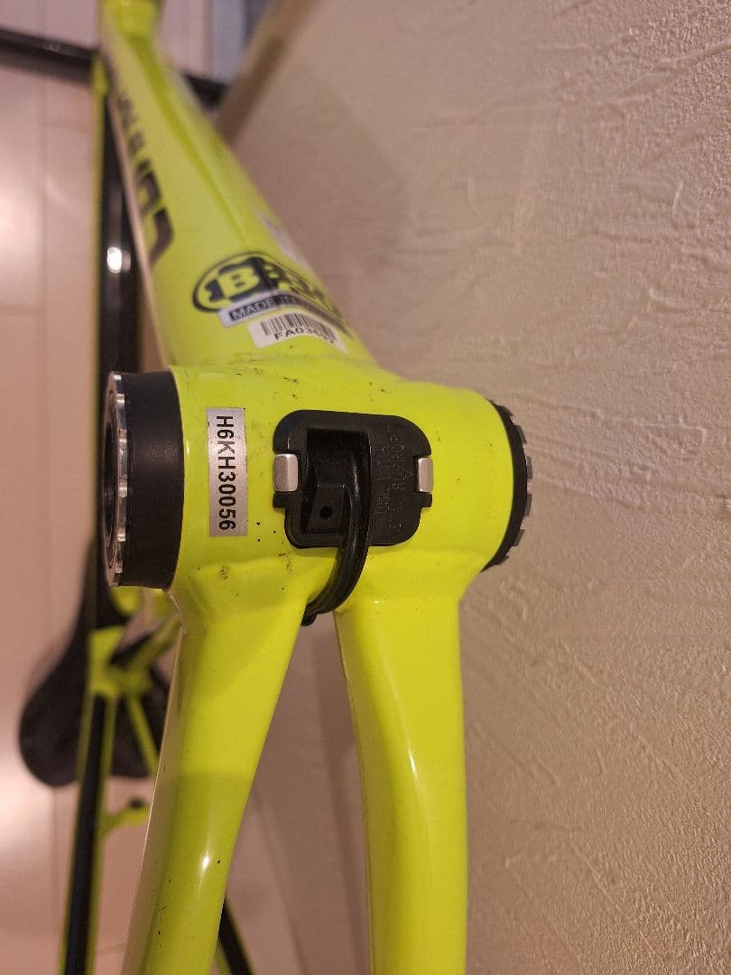 Cannondale CAAD12 ロードバイクフレーム 蛍光イエロー