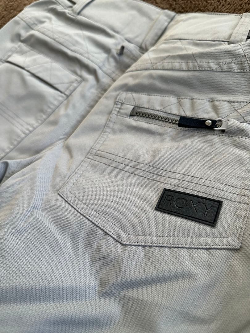 新品ROXY ロキシー スノーボードスキーパンツ Nadia S