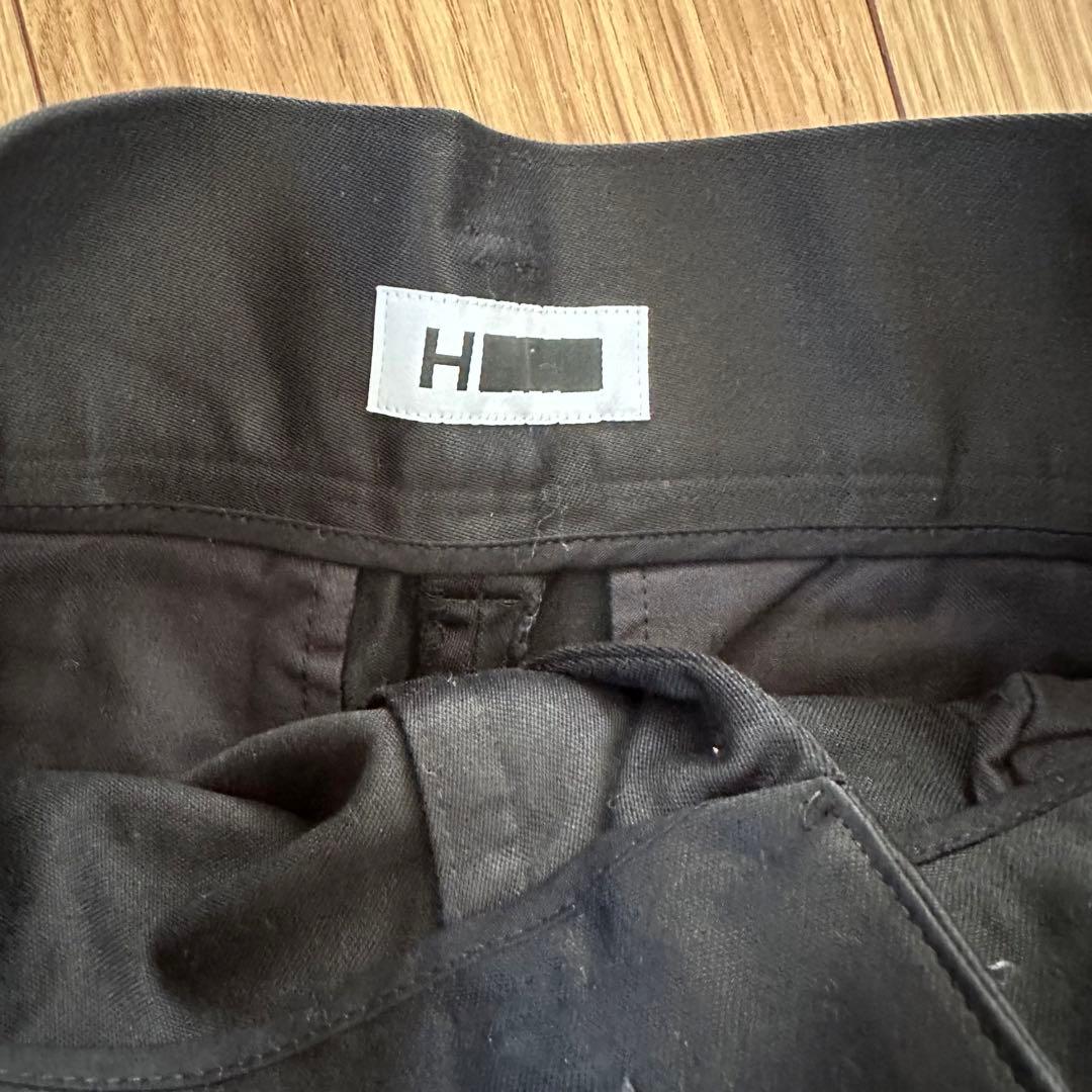 H beauty&youth ハーフパンツ ブラック