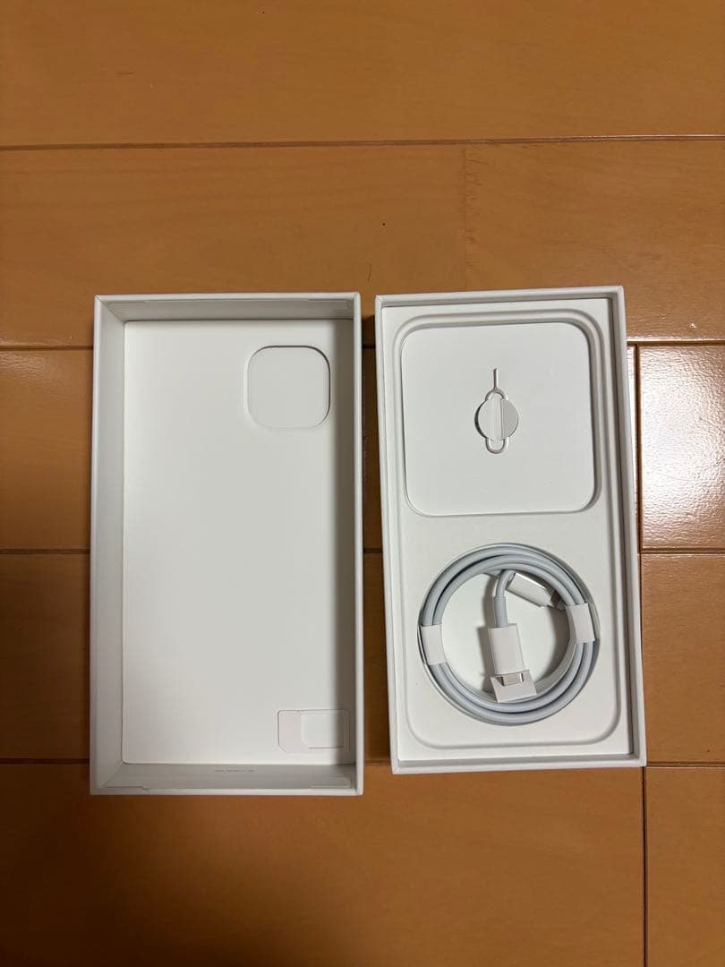 Apple iPhone 13 ピンク SIMフリー　本体と箱付き