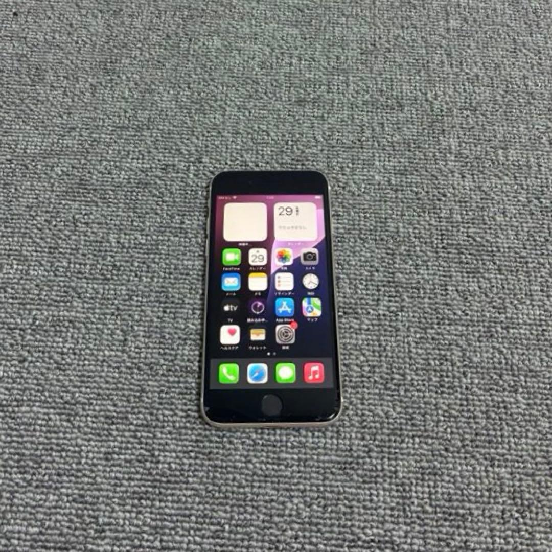 Apple iPhone SE 第三世代 最大バッテリー容量90%