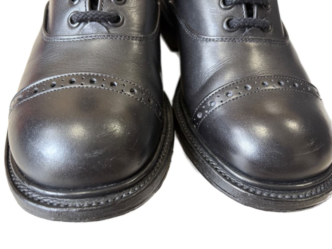 稀少 QUILP by Trickers ボックスカーフ UK4-5 定価14万