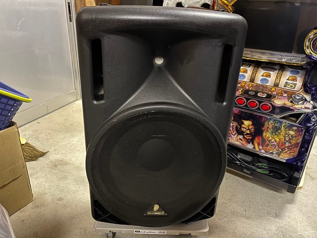 BEHRINGER EURO LIVE B215A ベイリンガースピーカー