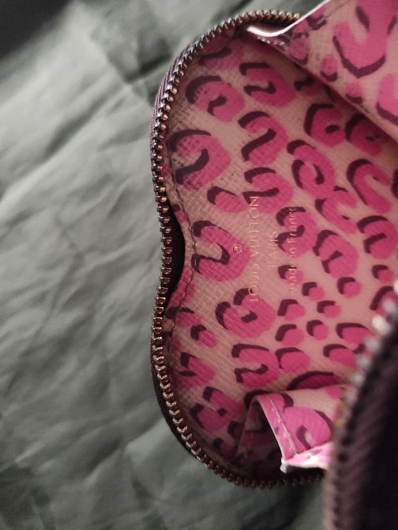ルイヴィトン ポルトモネ クール モノグラム ケース レオパード ハート