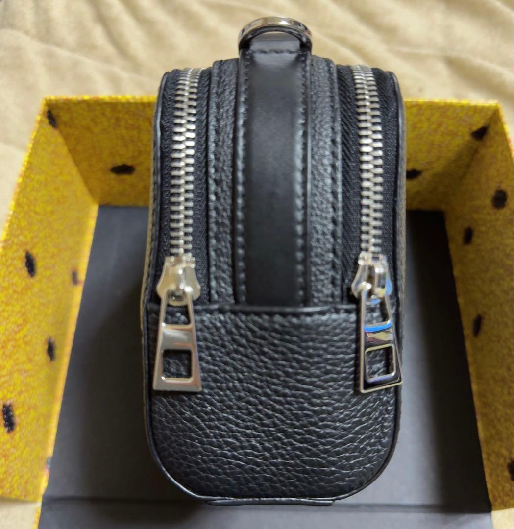 LOEWE カメラバッグ ショルダーバッグ 【最終期間限定値下げ中】