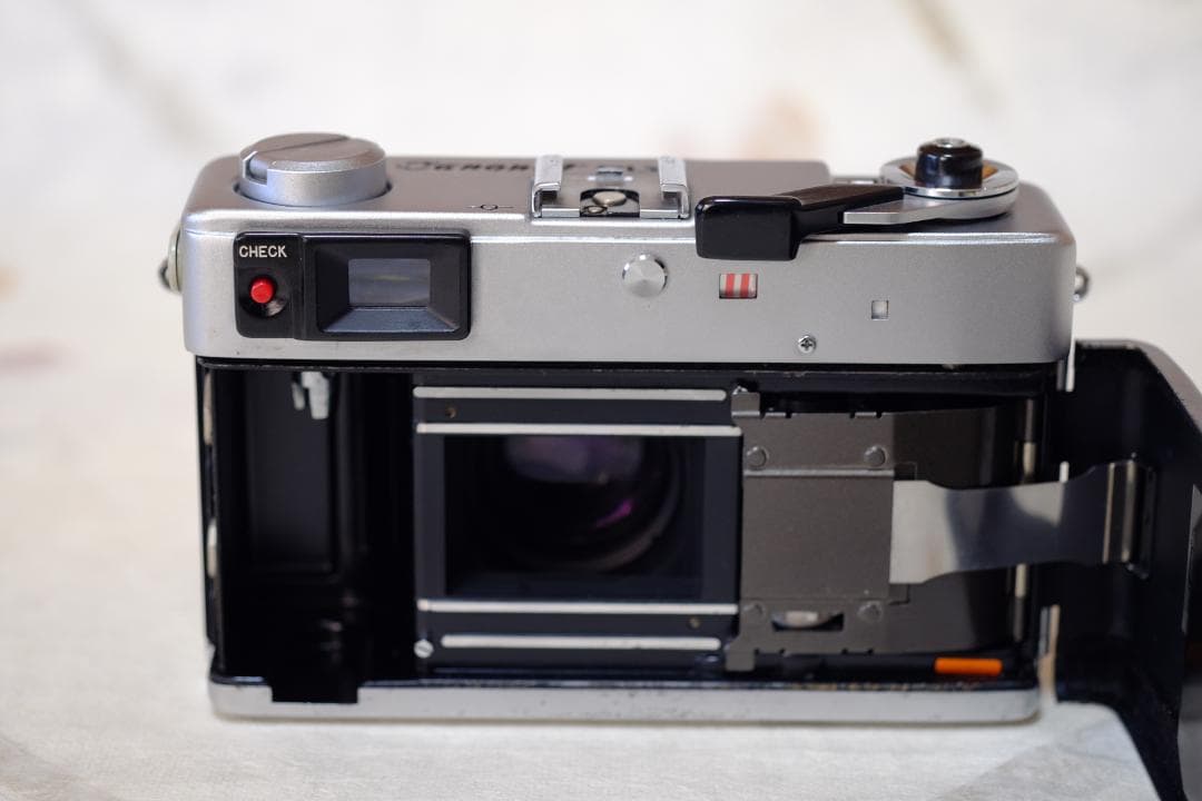 Canon　キャノネットブラック　QL17　シルバーはおまけ