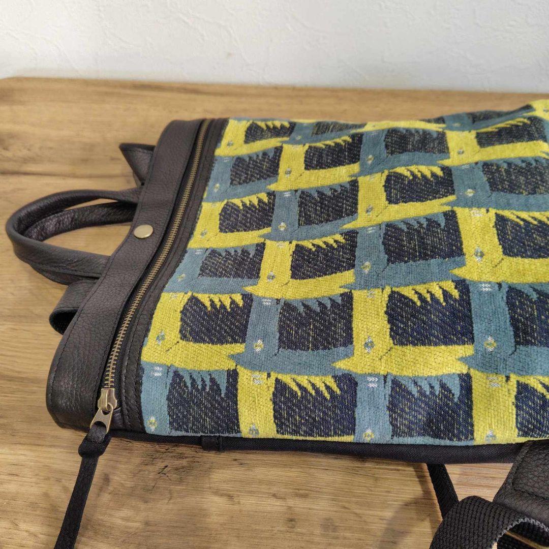 ミナペルホネン/thoroughbredサラブレットネイビー/牛革A4トートリュ