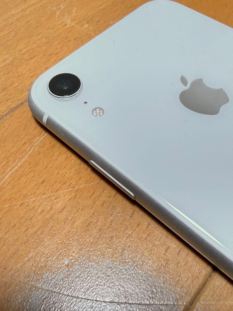 iPhone XR 128GB ホワイト sim フリー 未使用ガラスフィルム付