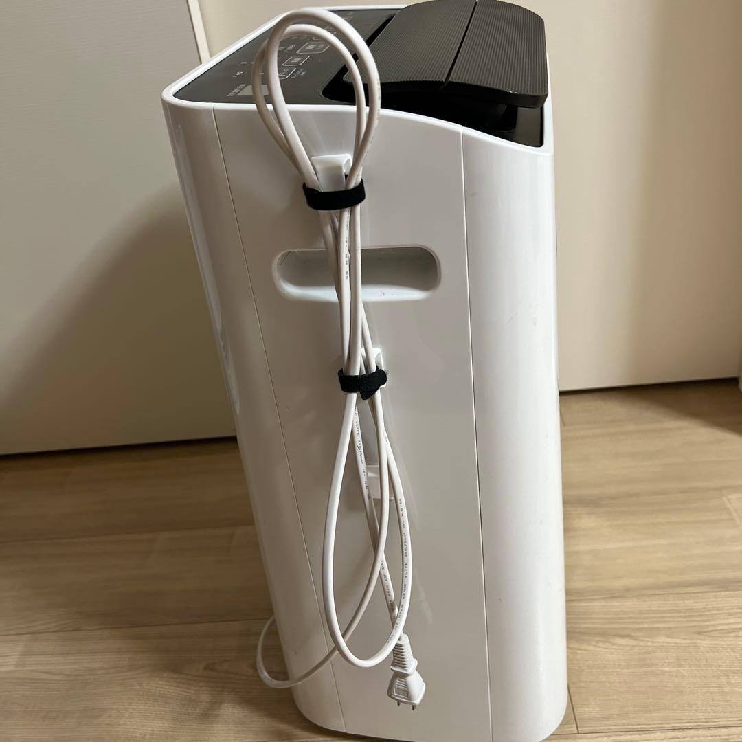 SHARP製CV-G120W除湿機 加湿器消臭イオン