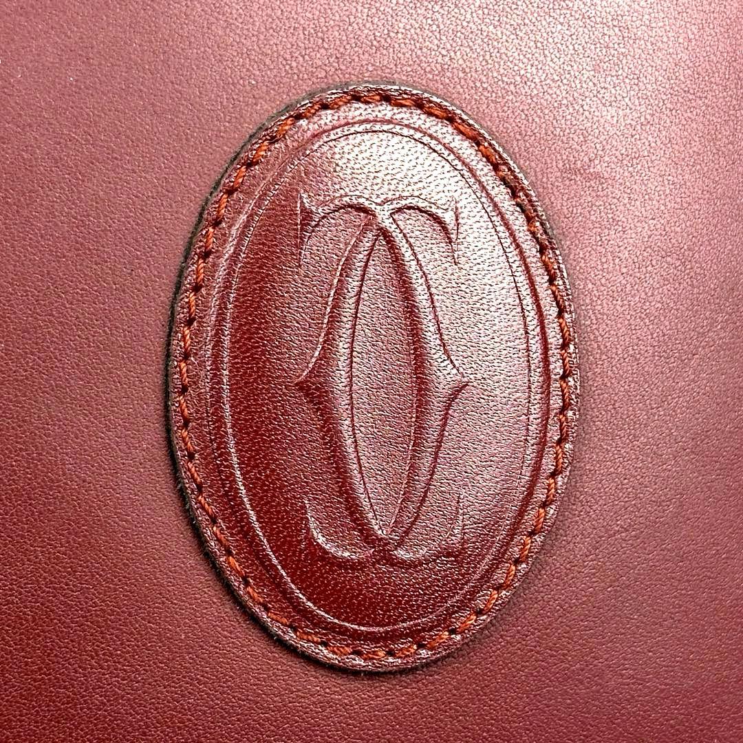 美品 カルティエ マストライン ショルダーバッグ ゴールド金具 裏地総柄 レザー