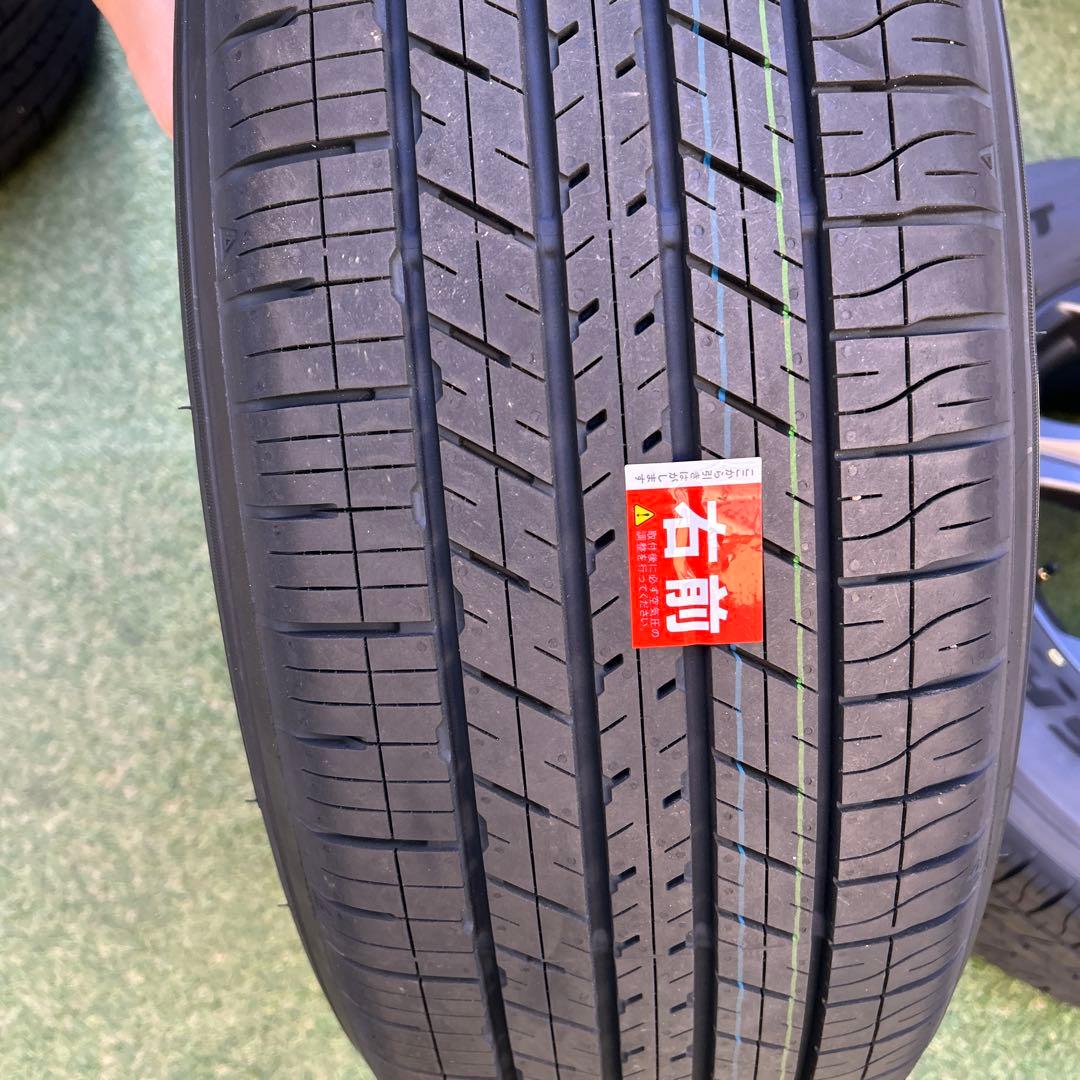 【美品】ランクル300GR 18インチホイールタイヤ265/65R18 一本