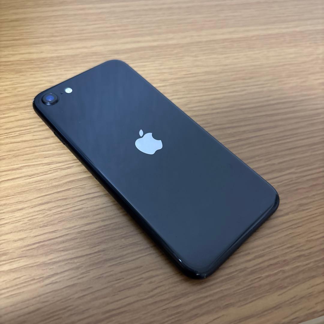 iPhone SE 第2世代 64GB ブラック
