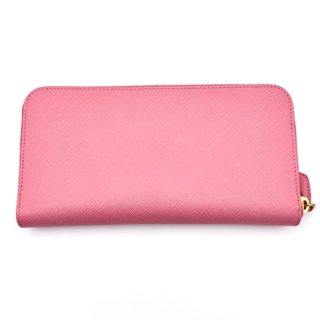プラダ PRADA ピンク サフィアーノレザー ラウンドジップ長財布
