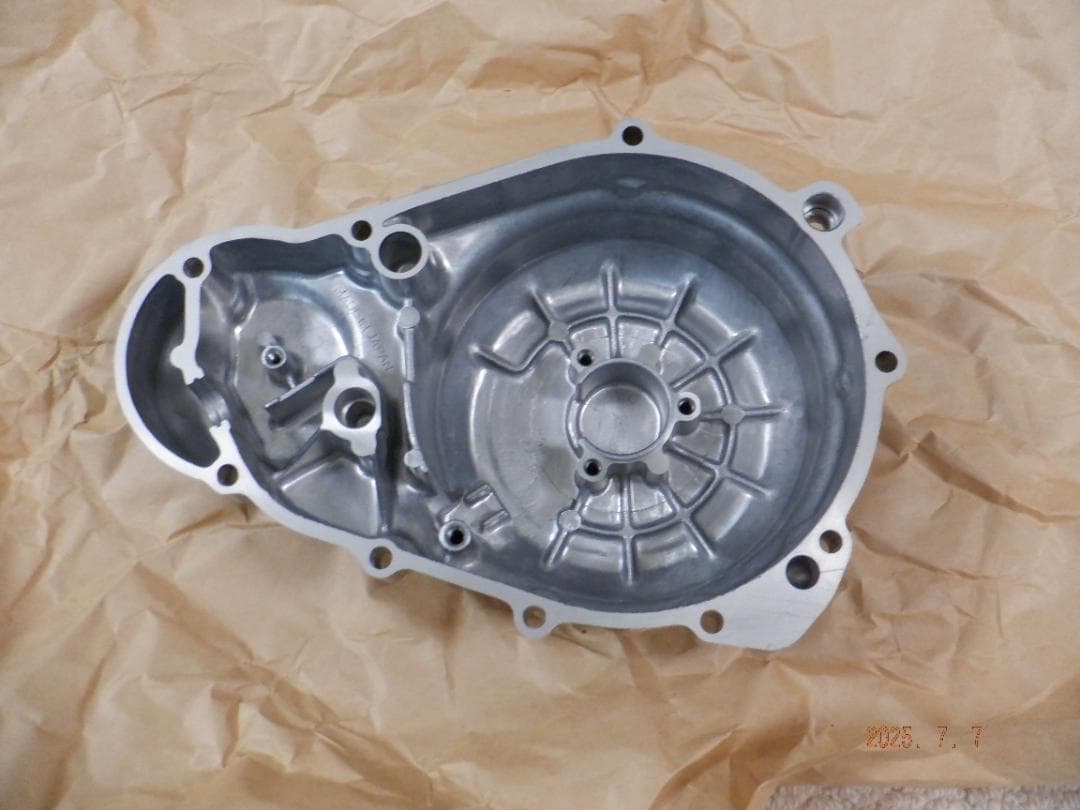 スズキ GSX-S1000 刀①カタナ 未使用 アルミエンジンカバー マグネット