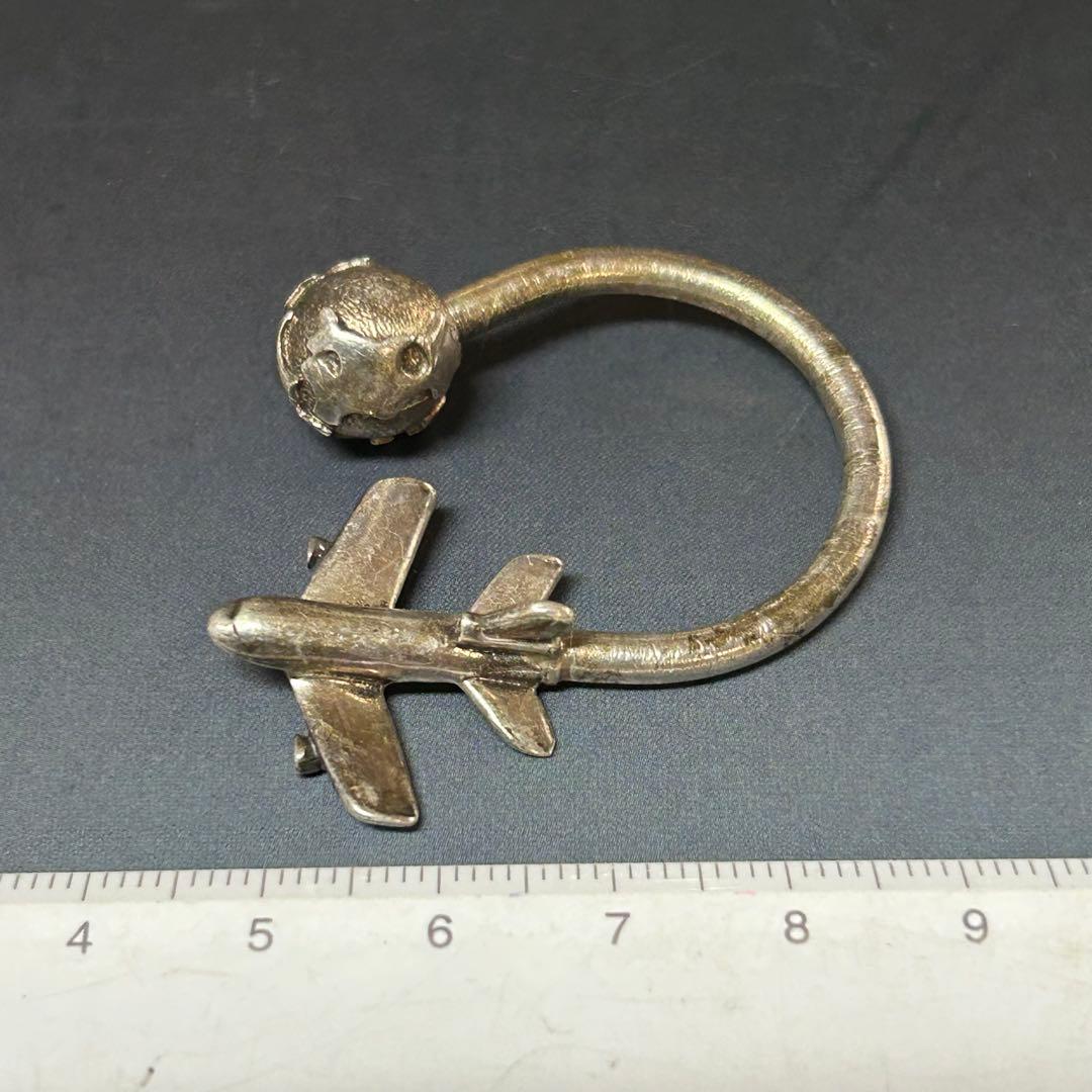 Tiffanyのキーホルダー　飛行機と地球