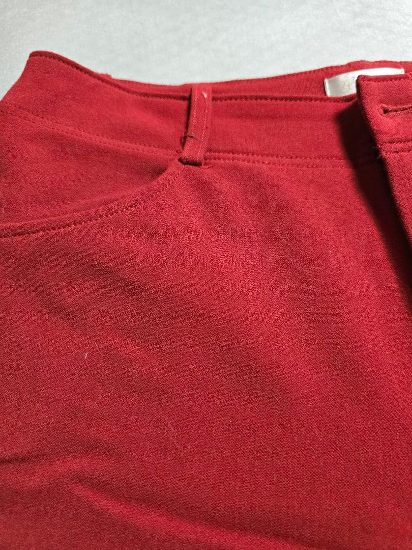 新品未使用'ワインカラーB 3パンツ