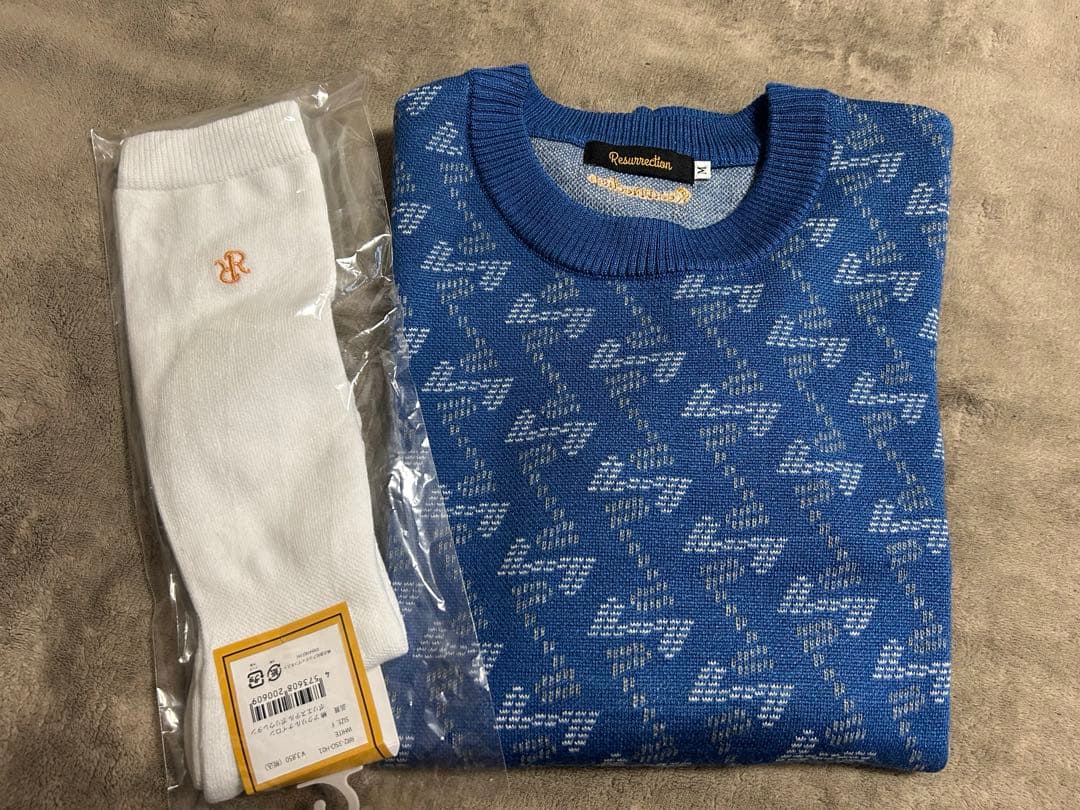 レザレクション　ニットセーター　ハイソックス　レディース