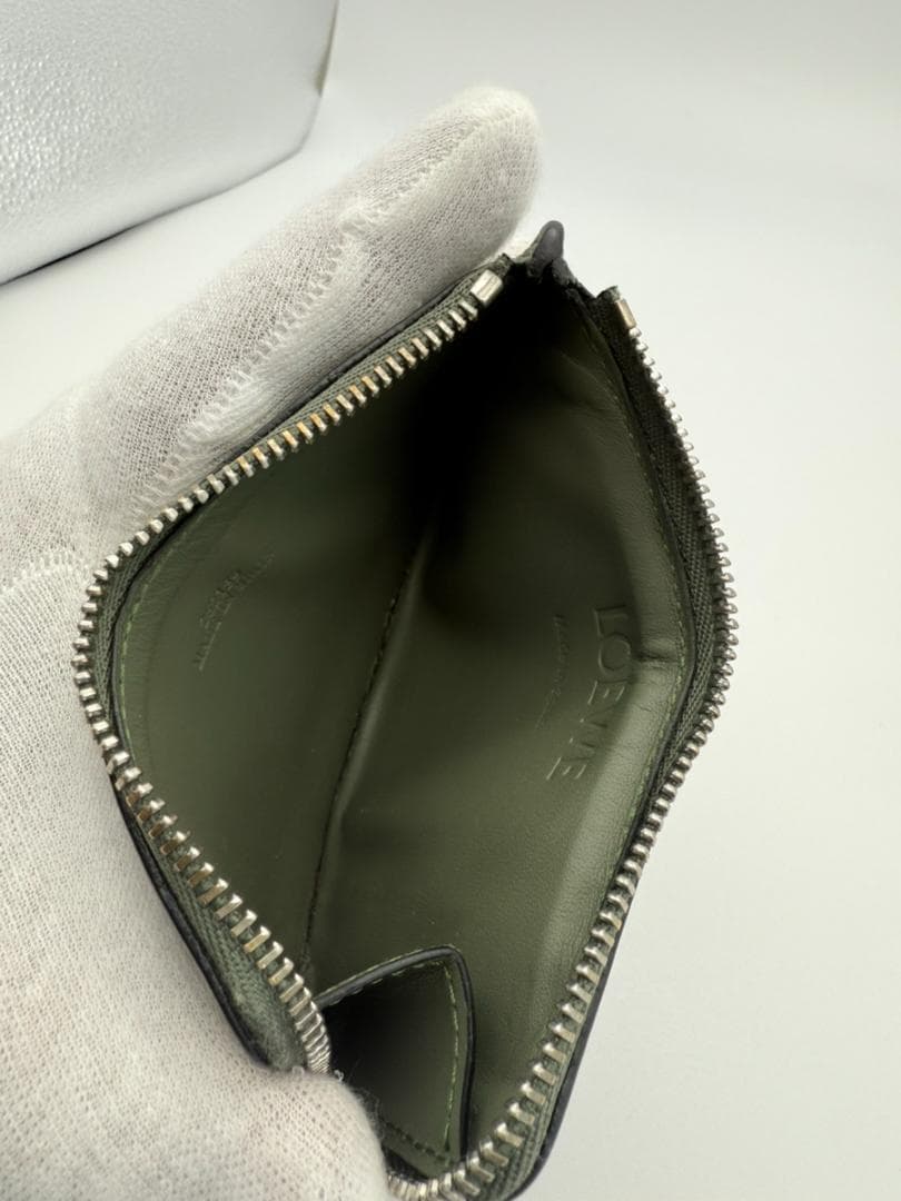 鑑定済み◇LOEWE◇カードホルダー グリーン 本革 カードケース