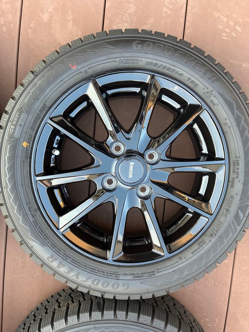 スタッドレス　GOODYEAR 14インチ ブリヂストンブラックホイールセット