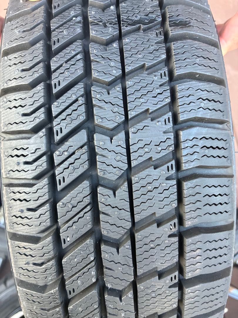 スタッドレス　GOODYEAR 14インチ ブリヂストンブラックホイールセット