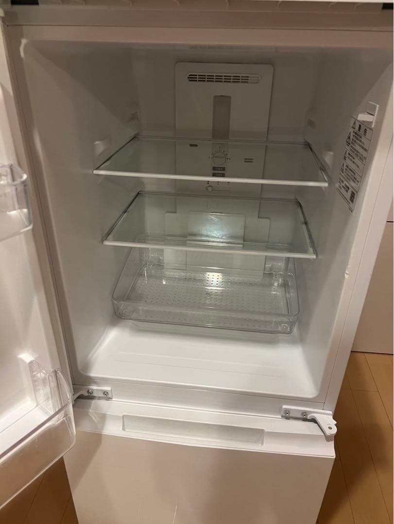 値下げ中！！SHARP 冷蔵庫 SJ-D15G-W 2021年 どっちもドア